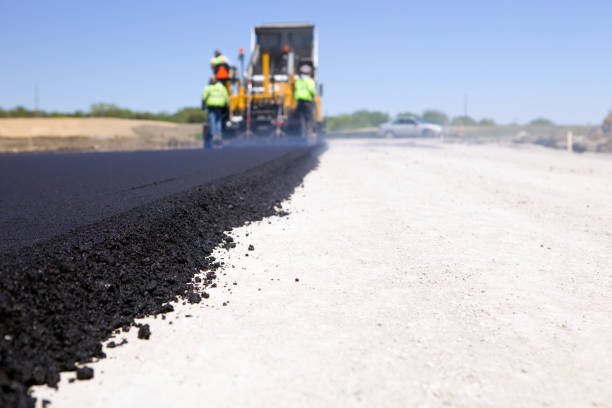 Best Residential Driveway Paver Services  in Bremen, IN